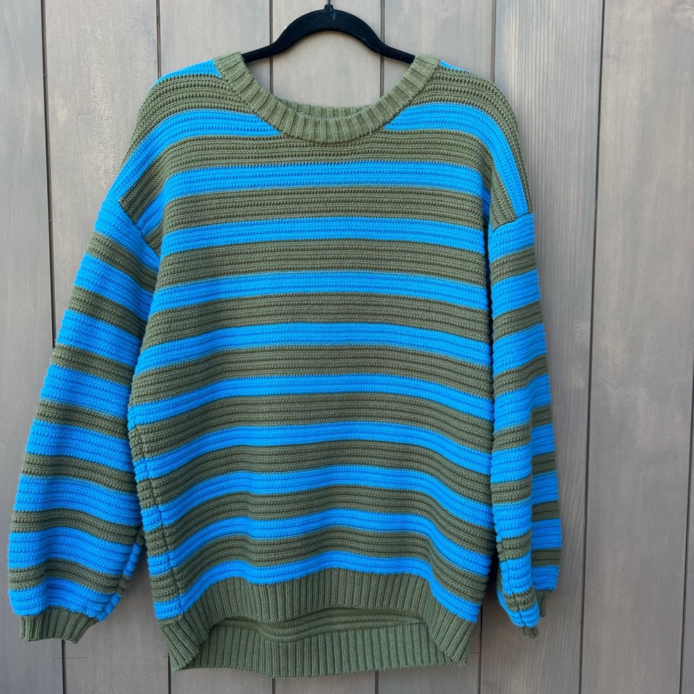 Free People Blue and Green Crew Neck Sweater - Size Extra Small